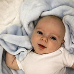Load image into Gallery viewer, Sculpted Fleece (Blue Stars) Baby Blanket --- 30 x 40 in --- Blue Color
