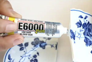 E6000® Plus Crystal Clear All-Weather Adhesive (1.9 fl oz)