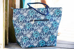 Load image into Gallery viewer, Beach Bag --- Blue &amp; Navy Shells
