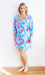 Load image into Gallery viewer, Women&#39;s Tunic --- Multicolor Flowers
