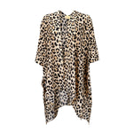 Load image into Gallery viewer, Women&#39;s Top --- Leopard / Animal Print Design
