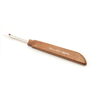 Brown Handle (4.6")  Seam Ripper by Clover®